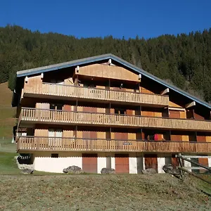 Appartement 4 Personnes Au Pied Des Pistes Du Linga A, Châtel